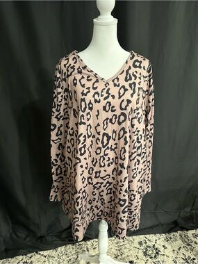 Tan Leopard Print V-Neck Tunic with pockets